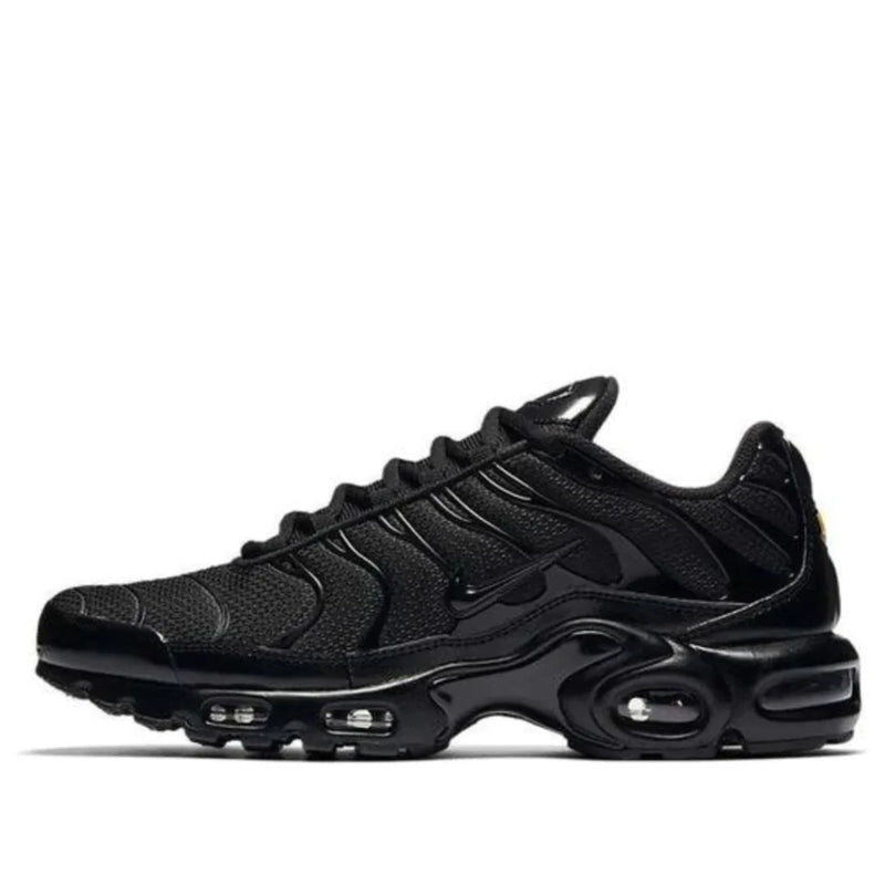 Air Max Plus - Triple Black